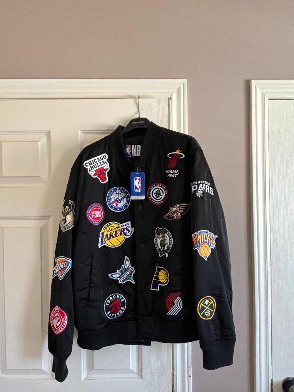 NBA Official Team Logo patch Bomber Jacket XL